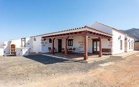 Home2Book Finca Dos Ruedas